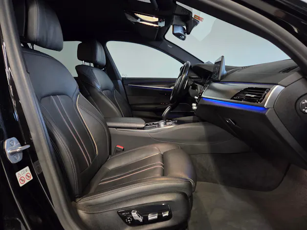 BMW 520d xDrive M-Sport Touring