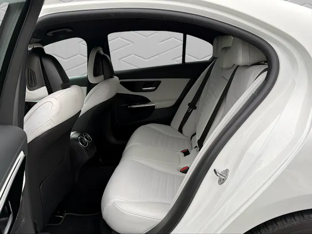 Mercedes-Benz C 300 4Matic AMG Line