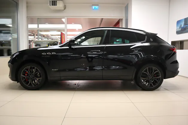 Maserati Levante S 3.0 V6 Nerissimo Automatica
