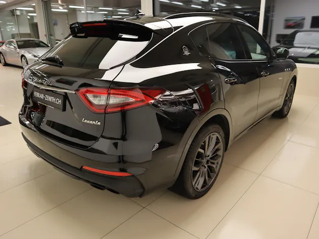 Maserati Levante S 3.0 V6 Nerissimo Automatica