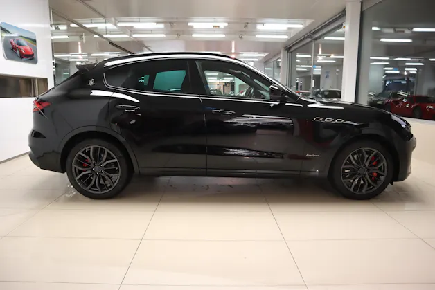Maserati Levante S 3.0 V6 Nerissimo Automatica