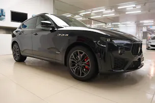 Maserati Levante S 3.0 V6 Nerissimo Automatica
