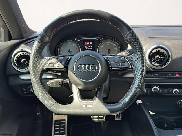 Audi S3 Sportback 2.0 TFSI quattro S-tronic