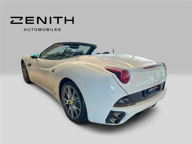 Ferrari California Trenta 490 cv