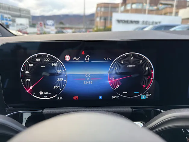 Mercedes-Benz GLA 220 4Matic 8G-DCT