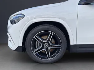 Mercedes-Benz GLA 220 4Matic 8G-DCT