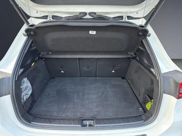 Mercedes-Benz GLA 220 4Matic 8G-DCT