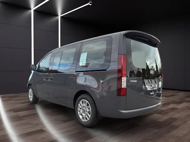 Hyundai Staria Wagon 1.6 T-GDi HEV Amplia A