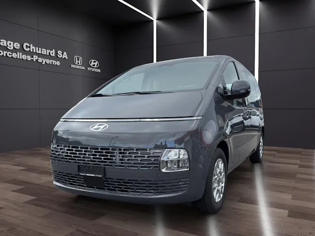 Hyundai Staria Wagon 1.6 T-GDi HEV Amplia A