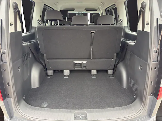 Hyundai Staria Wagon 1.6 T-GDi HEV Amplia A