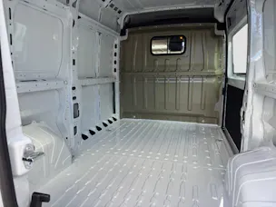 Peugeot Boxer Kaw. 335 L2H2 2.2 BHDI 140 PS S&S