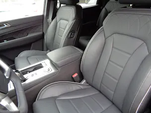 KGM -SsangYong Rexton 2.2 CRDi Blackline 4WD AT
