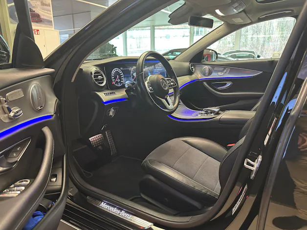 Mercedes-Benz E 200 9G-Tronic