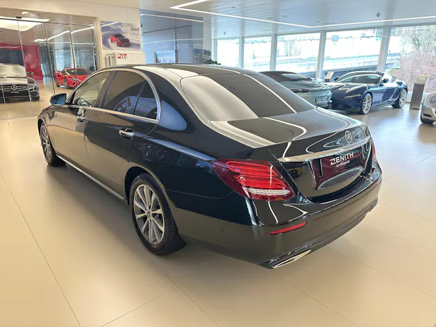 Mercedes-Benz E 200 9G-Tronic