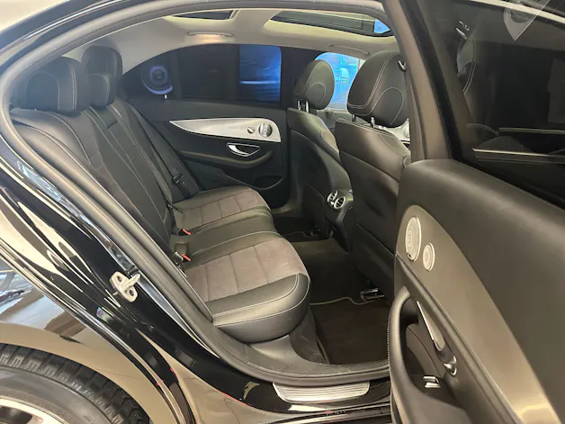 Mercedes-Benz E 200 9G-Tronic