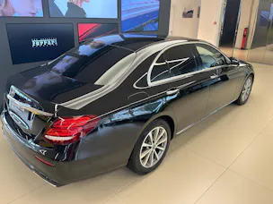 Mercedes-Benz E 200 9G-Tronic