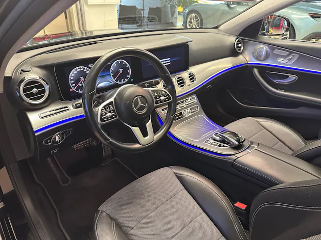 Mercedes-Benz E 200 9G-Tronic