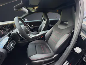 Mercedes-Benz A 220 4Matic 8G-DCT