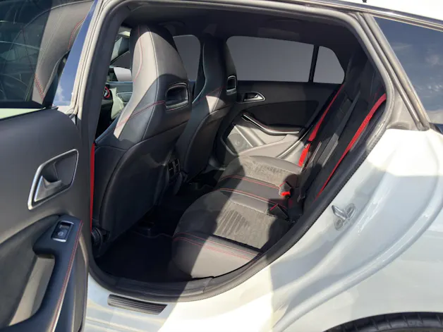 Mercedes-Benz CLA Shooting Brake 250 Sport 4Matic 7G-DCT