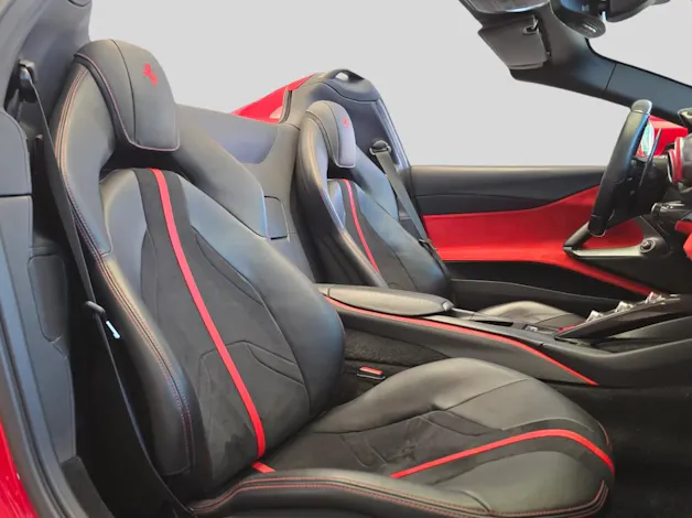 Ferrari 812 GTS