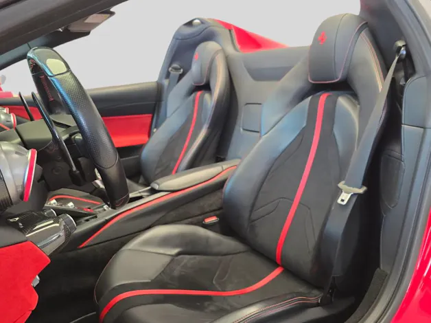 Ferrari 812 GTS