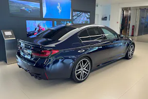 BMW M5 xDrive Drivelogic