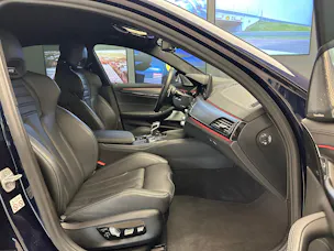 BMW M5 xDrive Drivelogic