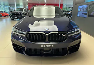BMW M5 xDrive Drivelogic