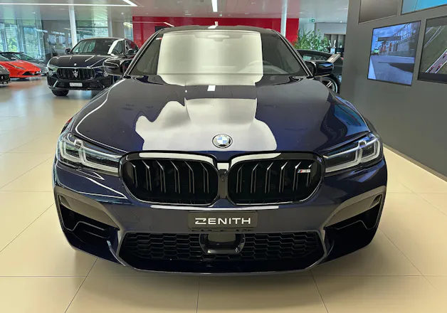 BMW M5 xDrive Drivelogic