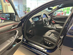 BMW M5 xDrive Drivelogic