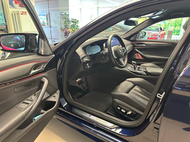 BMW M5 xDrive Drivelogic