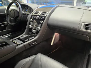 Aston Martin DBS Coupé