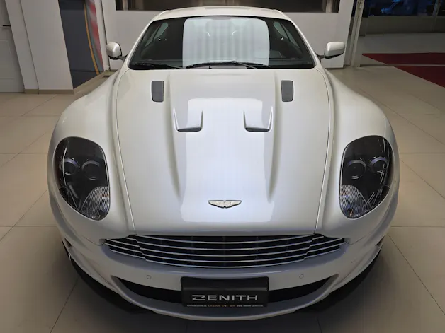 Aston Martin DBS Coupé