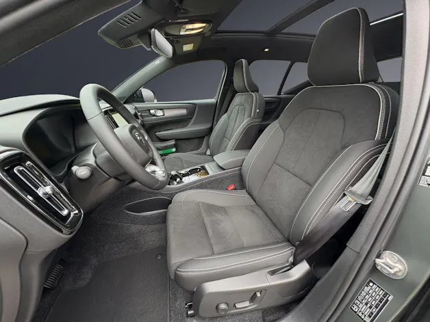 Volvo EX40 82kWh Twin Motor AWD Ultra Xcentric Edition