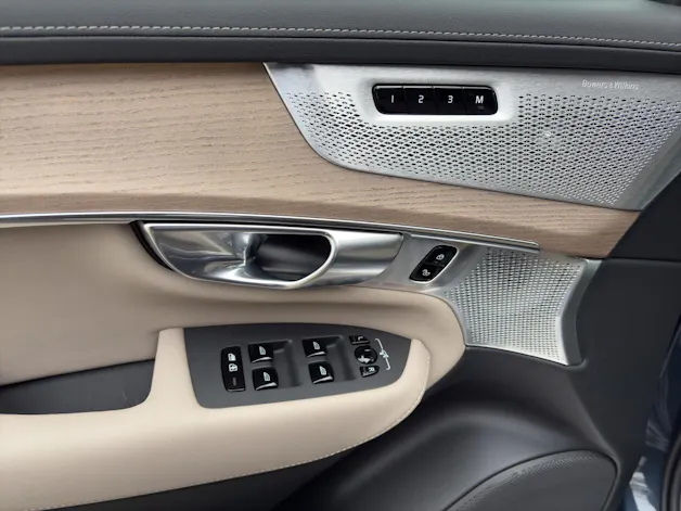 Volvo XC90 T8 eAWD PluginHybrid Ultra Dark Xclusive Geartronic