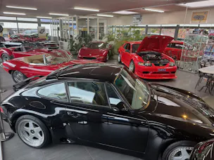 Porsche 911 Carrera 2 Strosek