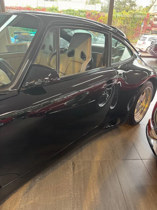 Porsche 911 Carrera 2 Strosek
