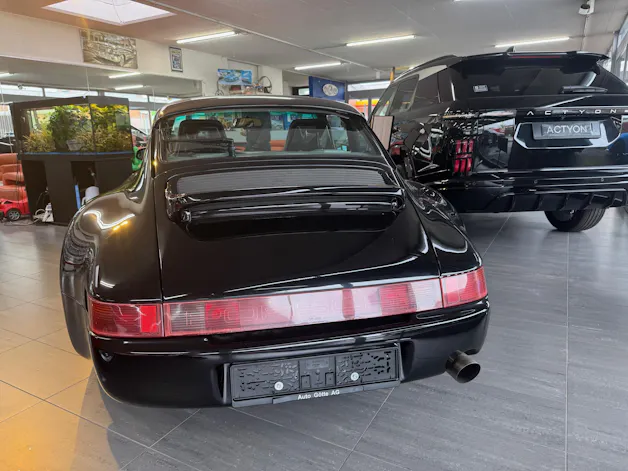 Porsche 911 Carrera 2 Strosek
