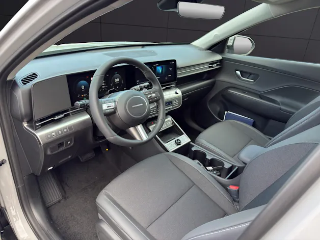 Hyundai Kona 1.6 GDi HEV Amplia DCT