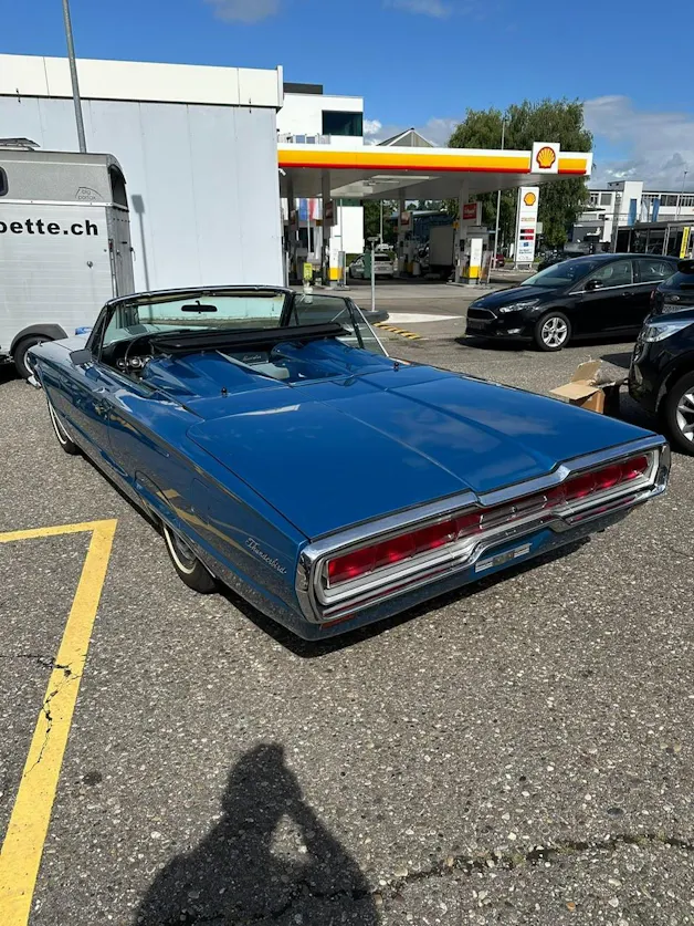 Ford Thunderbird