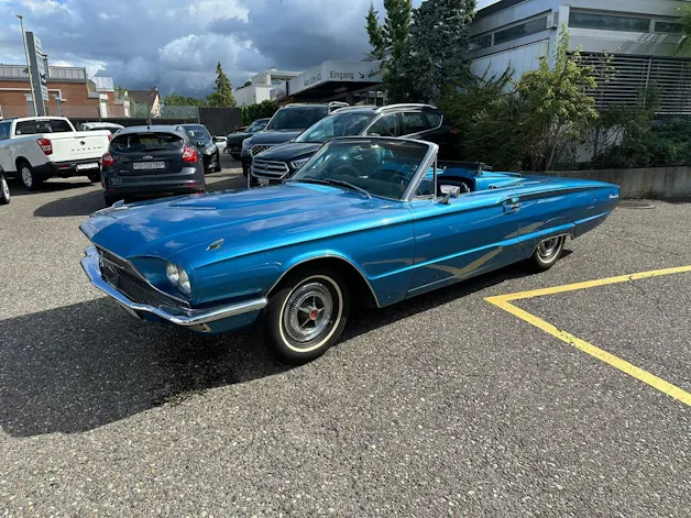 Ford Thunderbird