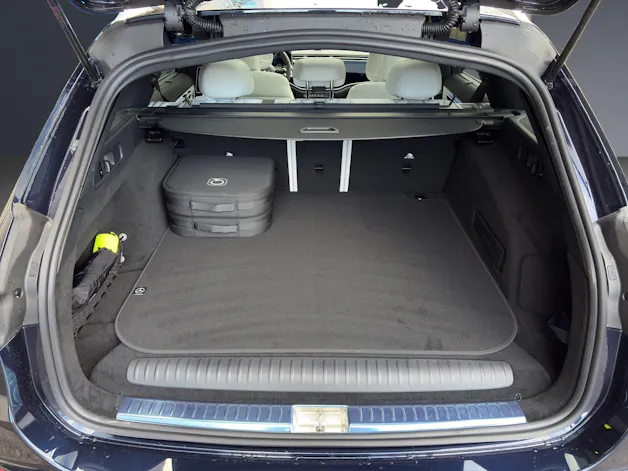 Mercedes-Benz E 300 de T 4Matic EQ Hybrid 9G-Tronic