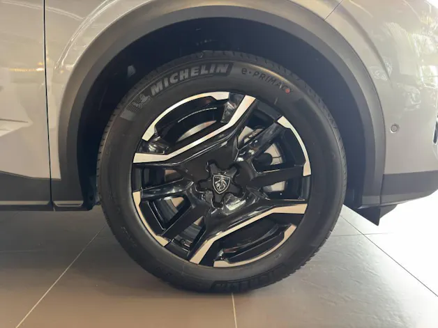 Peugeot 5008 1.6 PHEV GT