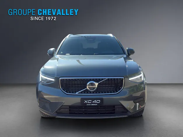Volvo XC40 B3 Benzin Mild Hybrid Xcite DCT