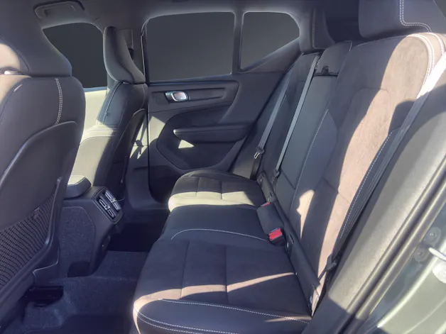 Volvo XC40 B3 Benzin Mild Hybrid Xcite DCT