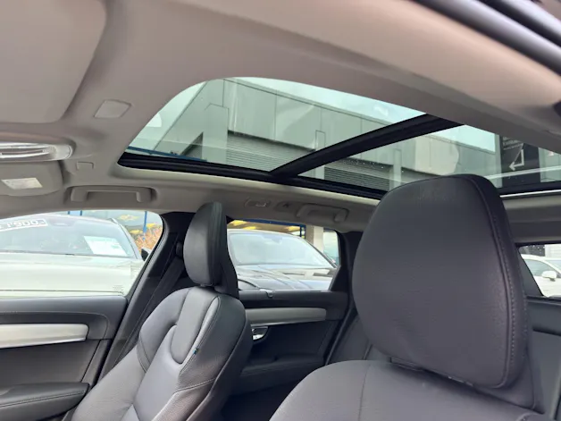 Volvo V90 T6 eAWD Plug in Hybrid Ultra Bright Geartronic