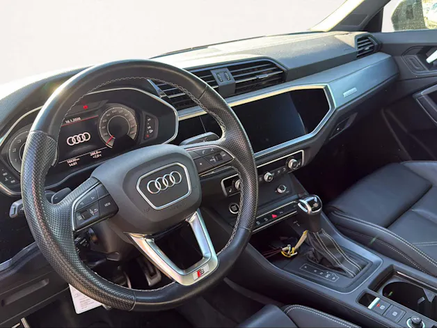 Audi Q3 Sportback 40 TFSI S line quattro S-tronic