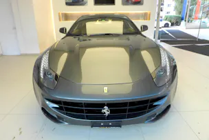 Ferrari FF Toit panoramique / Glasdach