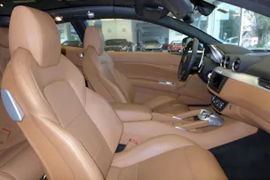 Ferrari FF Toit panoramique / Glasdach