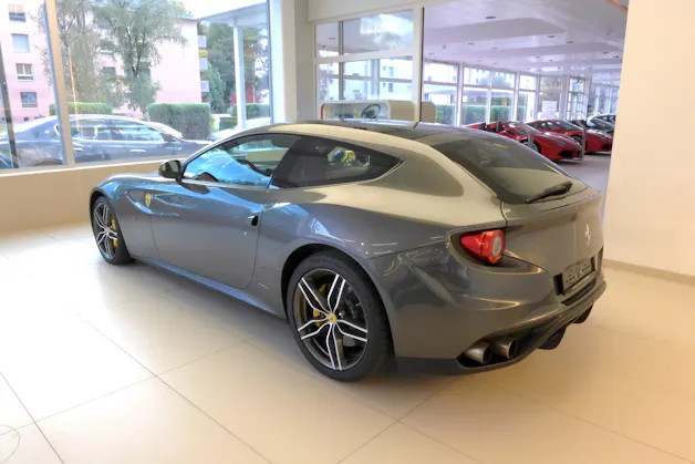 Ferrari FF Toit panoramique / Glasdach